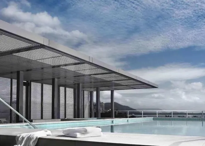 301 Harbour View