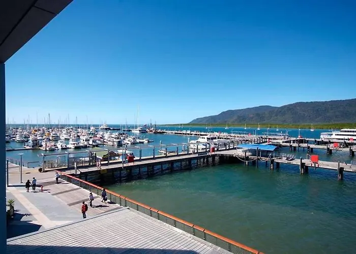 301 Harbour View